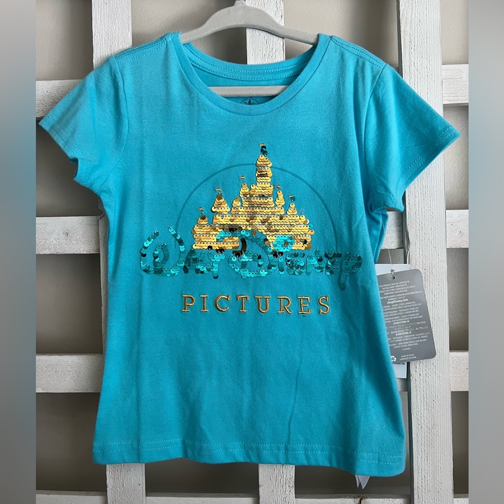 Toddler size 4/5 flip sequins Walt Disney tee